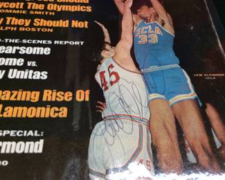 1968 SPORT MAGAZINE COVER AUTOGRAPHED LEW ALCINDOR (KAREEM ABDUL JABBAR) HOF L.A. LAKER A MANY OF THESE ITEMS WERE FEATURED IN 2006 AUTOGRAPH COLLECTOR MAGAZINE REFERENCE PICTURES. COLLECTION OF TIM METCALF. THE PICTURE OF THE MAGAZINE ARTICLE IS NOT INCLUDED IN LOT. ONLY FOR INFORMATION. NO COA