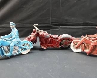 3 Vtg. Toy motorcycles. Auburn and Hubley toy Co. Great condition classic toys