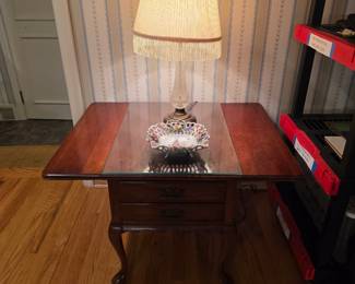 PENNSYLVANIA HOUSE Queen Anne Drop Leaf 2 Drawers Accent End Table