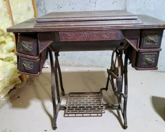 Antique Wheeler  Wilson Sewing Machine