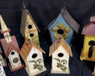 Fly Birdy Fly  Charming Birdhouse Collection  Decorative  Functional Garden Decor Lot