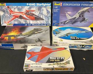 Revell Model Airplane Kits Starfighter Jet  Friends