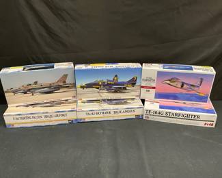 Hasegawa Model Airplane Kits feat. TA4J Skyhawk Blue Angels