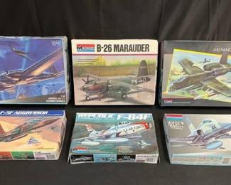 Monogram Model Plane Kits feat. A10 Thunderbolt