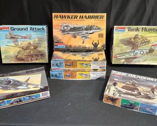Monogram Model Plane Kits feat. F84F Thunderstreak