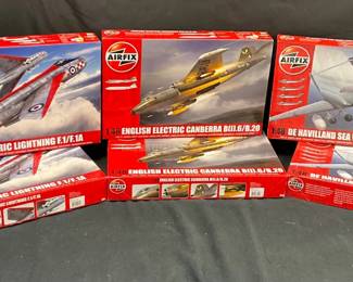 AirFix English Electric  De Havilland Model Airplane Kits