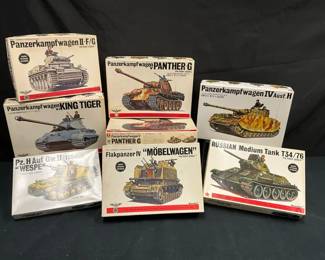 Bandai German  Russian Tank Model Kits