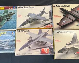 Italeri Model Airplane Kits feat. B57B Canberra