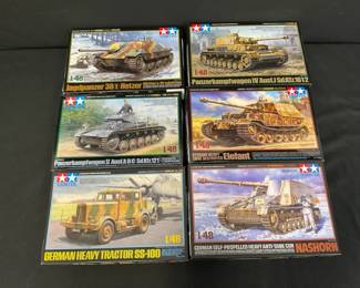 TAMIYA Model Tank Kits ft. Nashorn