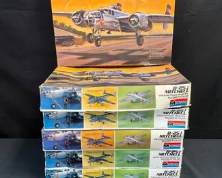 Monogram Model Airplane Kits feat. B25J Mitchell