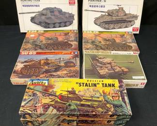 Vintage Model Tank Kits