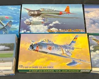 Hasegawa Model Kits feat. A4EF Skyhawk