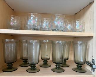 Set of 10 Pfaltzgraff "Tea Rose" Drinking Glasses