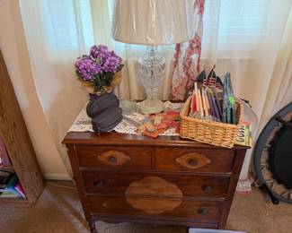 Dresser