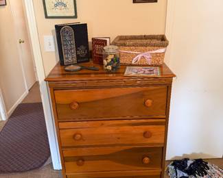 Dresser
