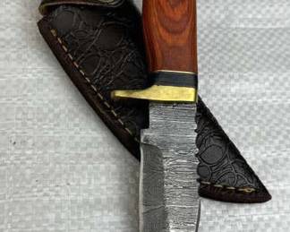 Damascus Steel Fixed Blade Knife w/ Sheath