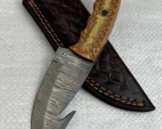 Damascus Steel Fixed Blade Knife w/ Sheath