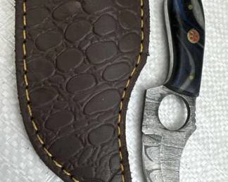 Damascus Steel Fixed Blade Knife w/ Sheath