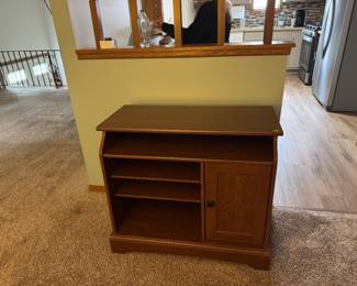 Wood bookcase