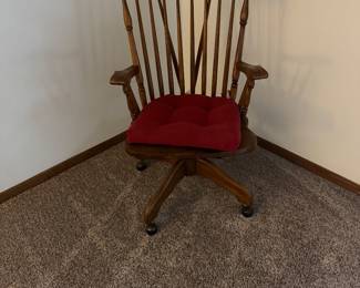 Office chair 