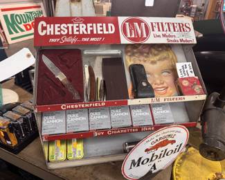 Chesterfield & L & M Combo Store display! Mobiloil gas plate original! 
