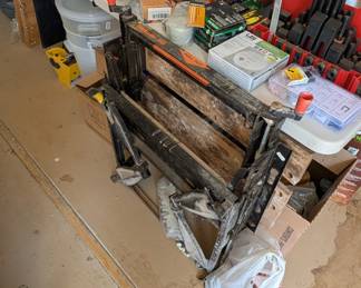 T42 - $75. Workmate 550. 