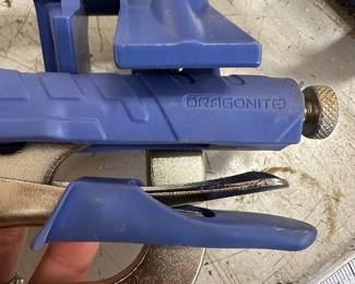 T99 - $25 Pair. Dragonite 90% angle clamps. 