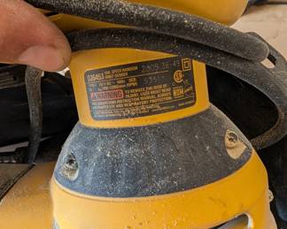 T54 - $30. DeWalt Orbit Sander. Model 26543. 
