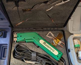 T48 - $75. Huanyu Electric Hot Knife. 