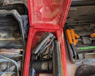 T53 - $10. Craftsman 1/2 Sheet Sander. Model 315.116162. 