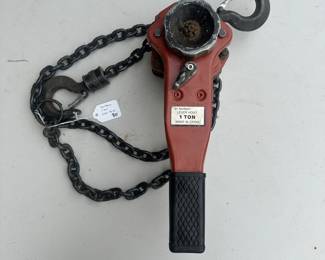 T79 - $80. Northern 1 Ton Lever Hoist. 