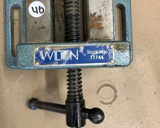 T122 - $40. Wilton Vice Model #11744. 