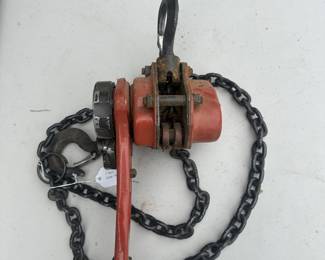 T79 - $80. Northern 1 Ton Lever Hoist. 
