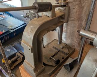 T28 - $150. Enco Model 318-0007 Hand Tap. 