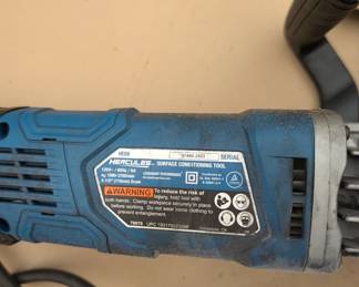 T17 - $50. Hercules 9amp Variable-Speed Surface Conditioning Tool. Model HE68. 