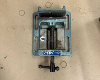T122 - $40. Wilton Vice Model #11744. 