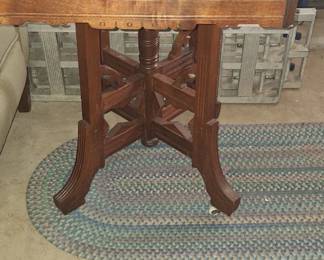 Eastlake End Table