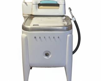 Vintage Maytag E2L Gyratator Washing Machine