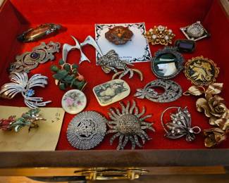 Vintage Pins