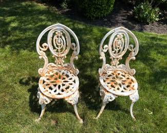 Petit wrought iron garden chair decoration s