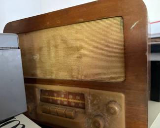 Antique radio