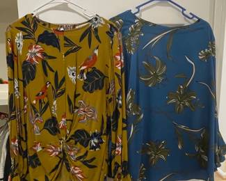 Neiman Marcus Women's Floral Print Tops