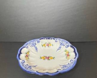 Vestal Alcobaca Portugal Hand-Painted Floral Scalloped Bowl