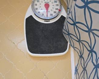 scales 