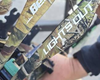 Bear Lights out compound Bow and arrows with broad heads 