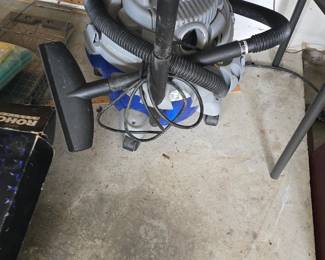 Shop vac.