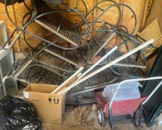 Bronze and rope patio furniture 