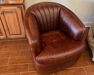 Leather chair 