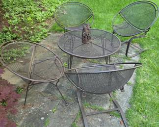 Salterini patio set