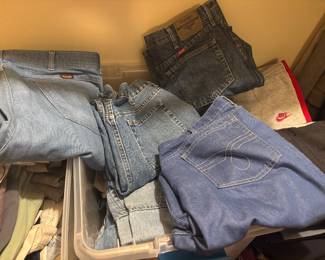 mens blue jeans 
